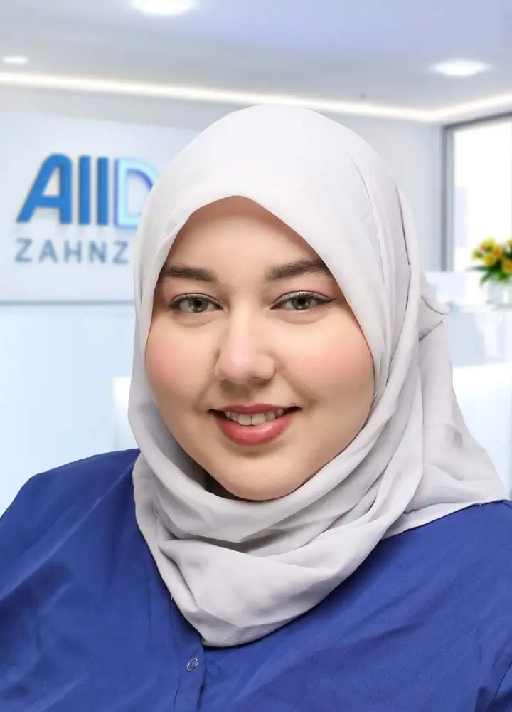 Portrait zahnmedizinische Prophylaxeassistenz Suhaila Dardour (AllDent Mannheim)