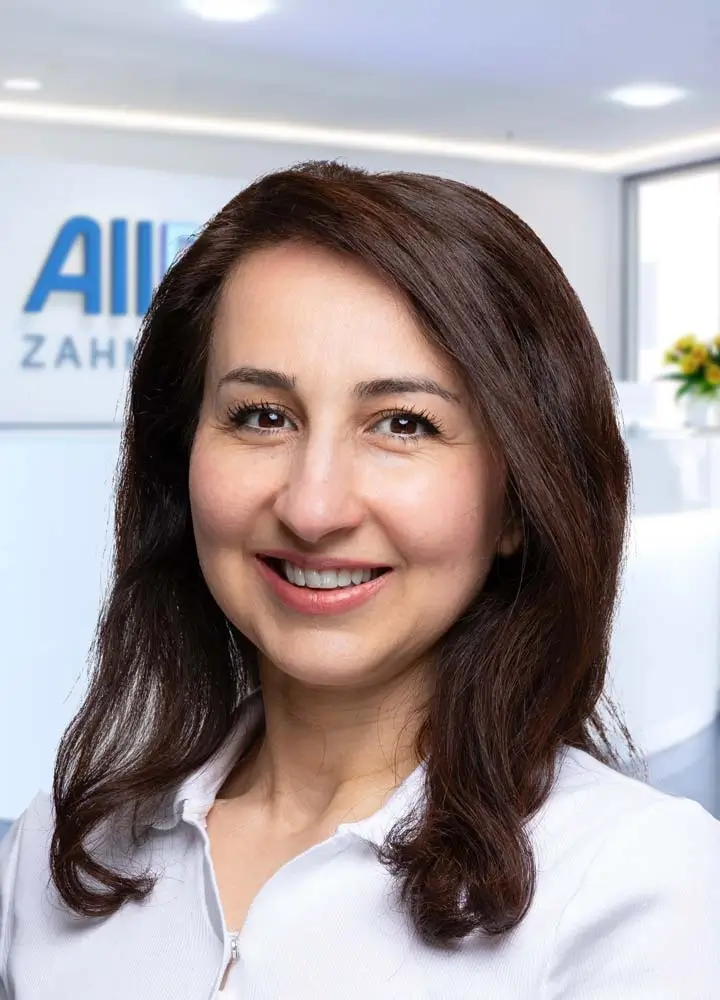 Portrait Zahn&auml;rztin Sarah Chachan (AllDent Mannheim)
