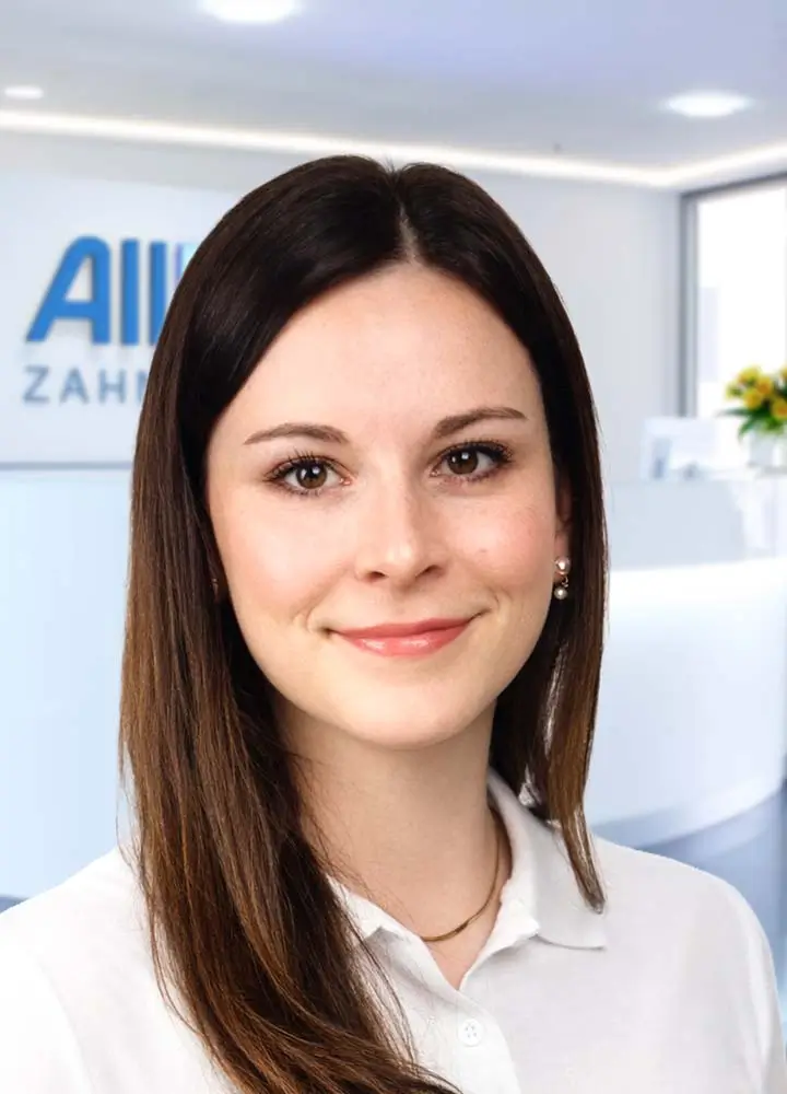 Portrait Zahn&auml;rztin Sophie Zoller (AllDent Mannheim)
