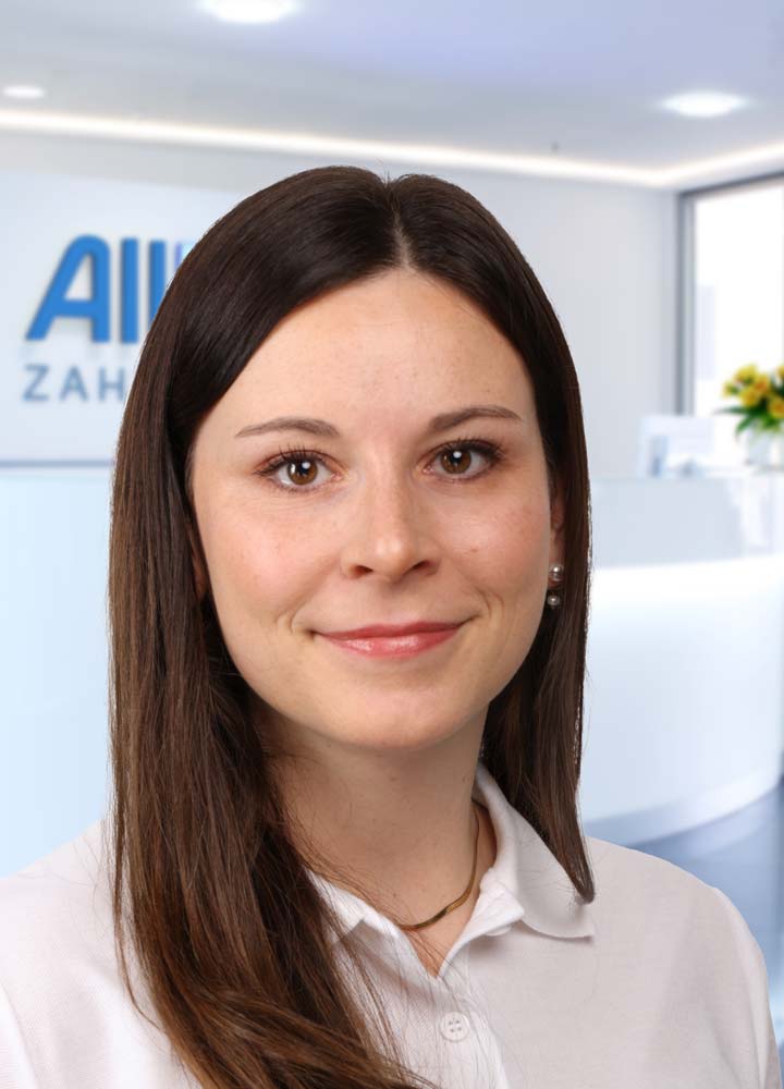 Portrait Zahnärztin Sophie Zoller (AllDent Mannheim)
